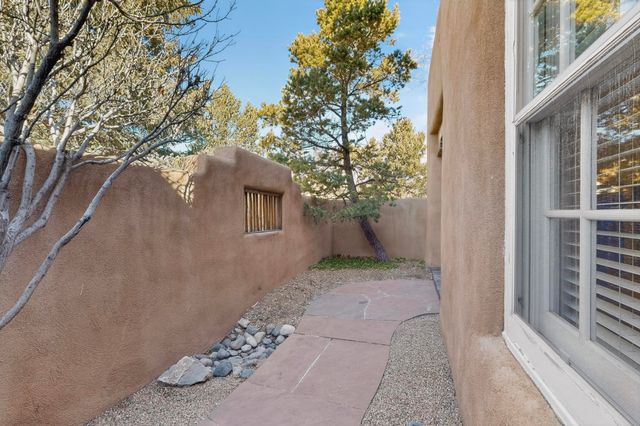 334 Otero 12-4, Santa Fe, NM 87501