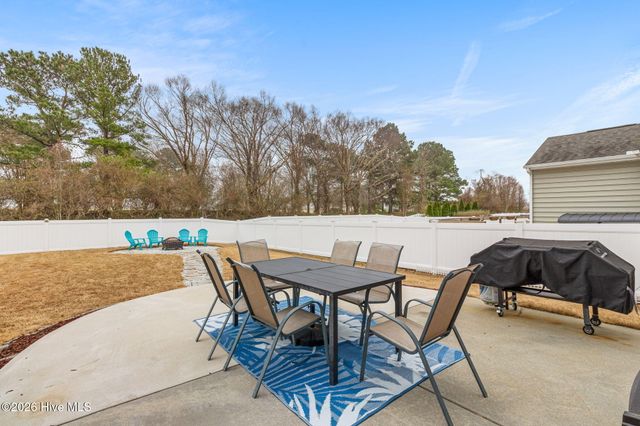 111 Green Lake Road, Moyock, NC 27958