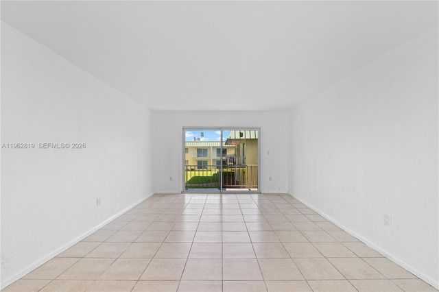 505 NW 177th St 243, Miami Gardens, FL 33169