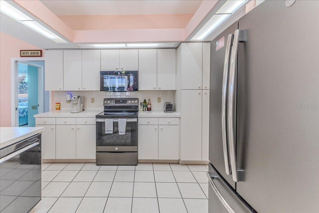 9416 ASHLEY DRIVE, Weeki Wachee, FL 34613