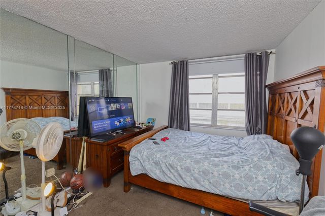 3195 Foxcroft Rd F302, Miramar, FL 33025