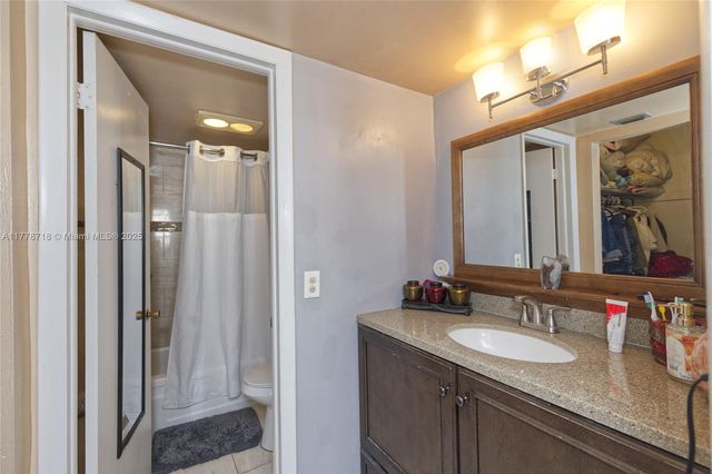 3195 Foxcroft Rd F302, Miramar, FL 33025