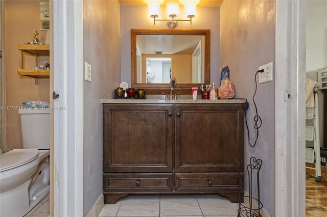 3195 Foxcroft Rd F302, Miramar, FL 33025