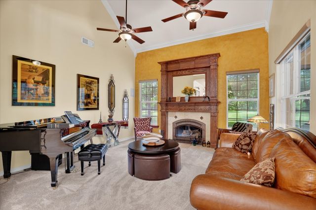 1290 Fox Lane, Burleson, TX 76028