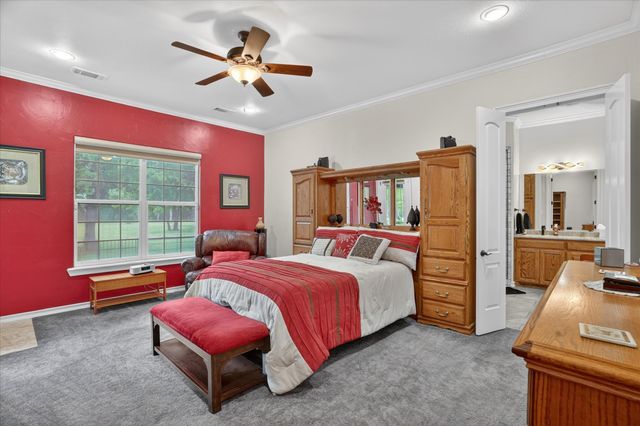 1290 Fox Lane, Burleson, TX 76028