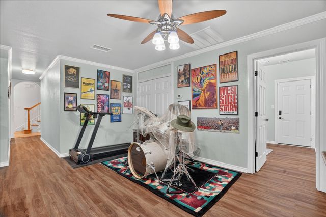 1290 Fox Lane, Burleson, TX 76028