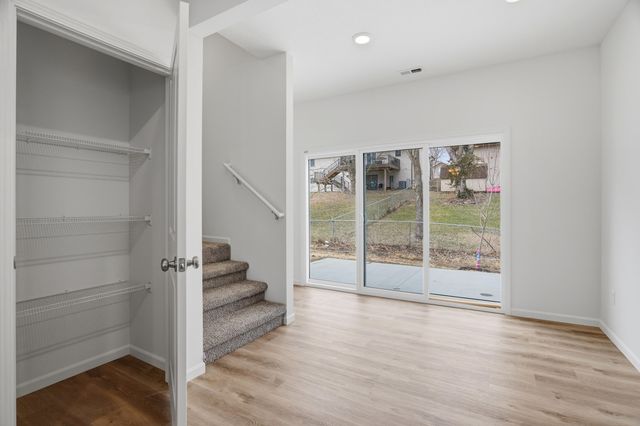 3913 BRAGG CT, Columbia, MO 65202