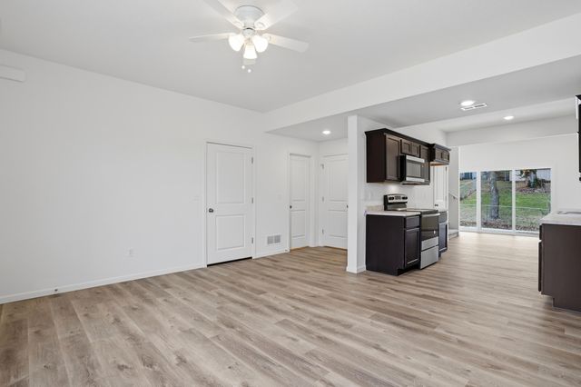 3913 BRAGG CT, Columbia, MO 65202