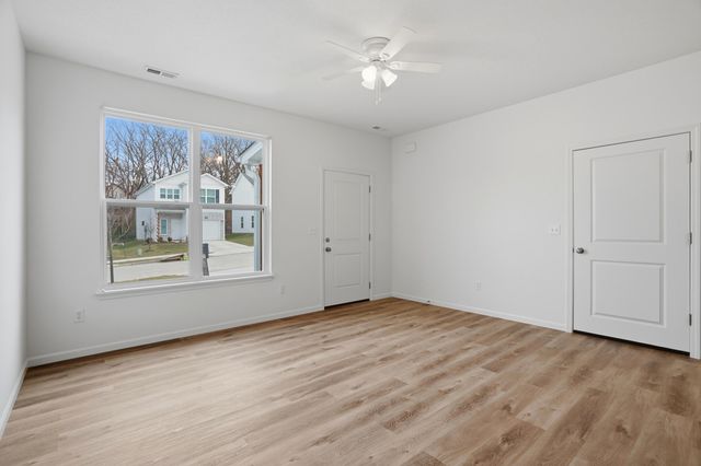 3913 BRAGG CT, Columbia, MO 65202