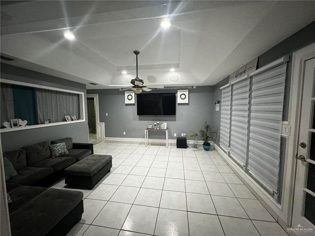 6016 N 36th Lane, Mcallen, TX 78504