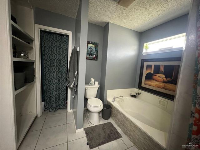 6016 N 36th Lane, Mcallen, TX 78504