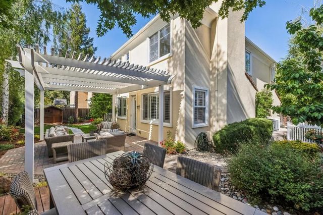 1596 Summerfield Drive, Campbell, CA 95008