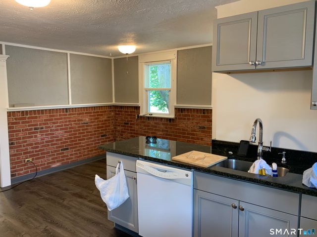 24 Northill Street, Stamford, CT 06907