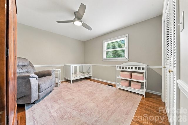 226 28th Avenue Place NE, Hickory, NC 28601