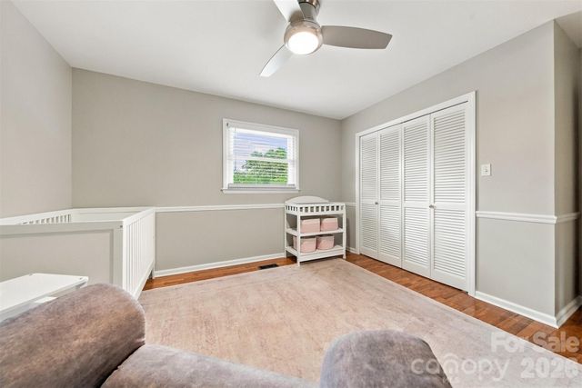 226 28th Avenue Place NE, Hickory, NC 28601