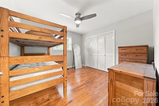 226 28th Avenue Place NE, Hickory, NC 28601