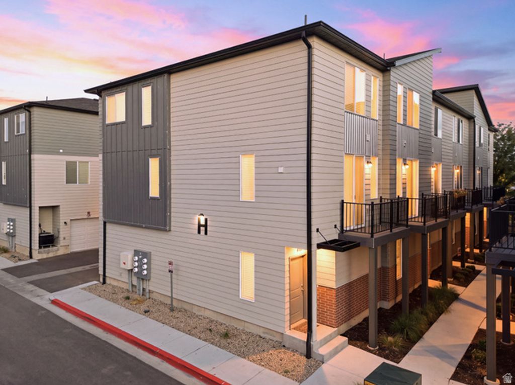 1146 S REDWOOD RD #802, Salt Lake City, UT 84104 — photo 2