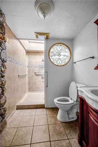 14708 Palmer Avenue, Clearlake, CA 95422