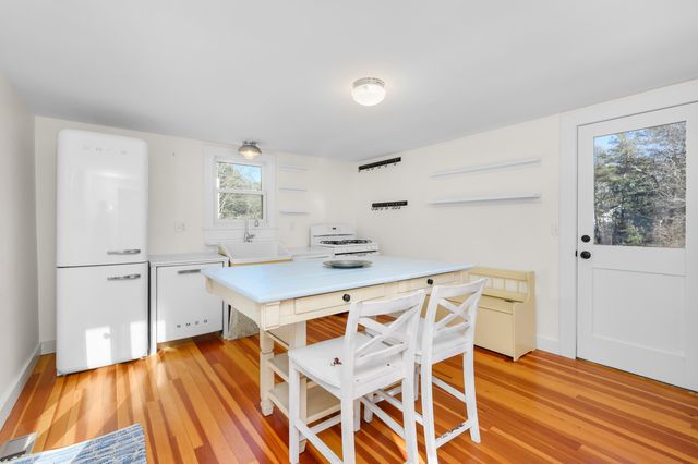 13 Whitmanville Road, Truro, MA 02666