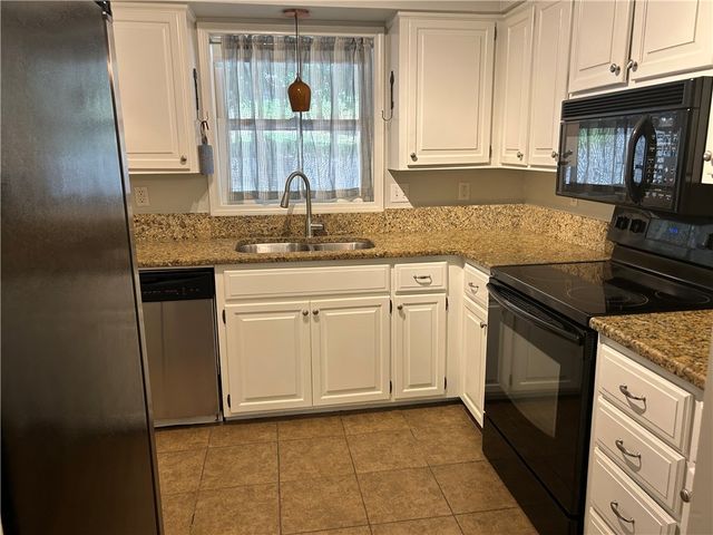 6 William Lane, Bella Vista, AR 72715