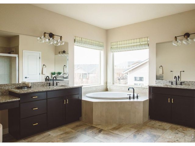 6203 Swainsons Hawk Pl, Fort Collins, CO 80528