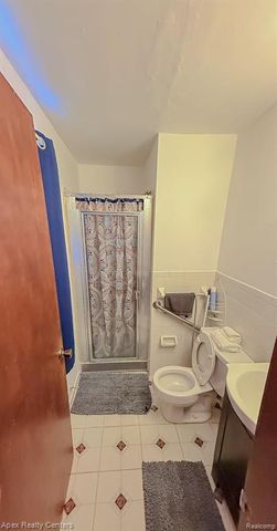 15257 Paris Street, Allen Park, MI 48101