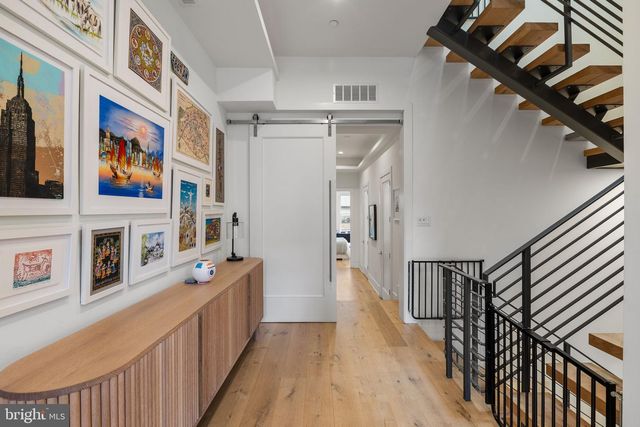 1608 CHRISTIAN ST, Philadelphia, PA 19146