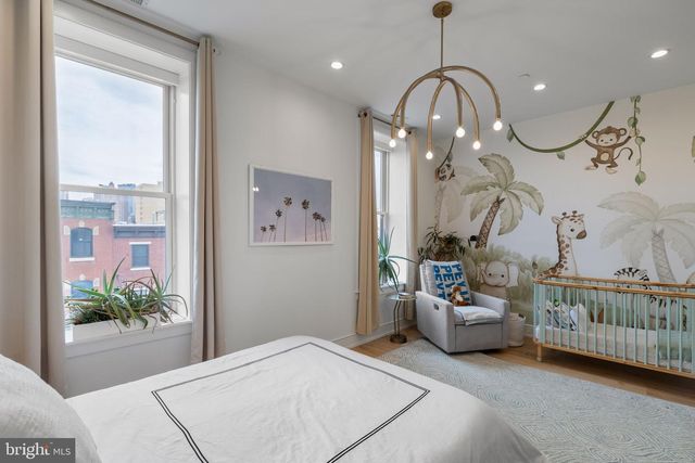 1608 CHRISTIAN ST, Philadelphia, PA 19146