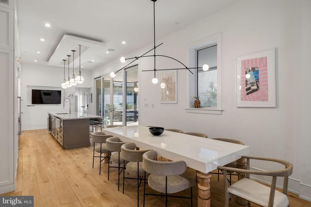 1608 CHRISTIAN ST, Philadelphia, PA 19146