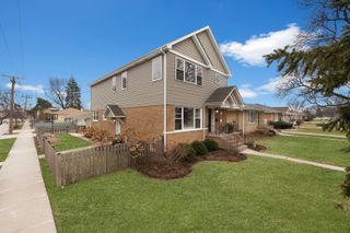 1545 Forest Road, La Grange Park, IL 60526