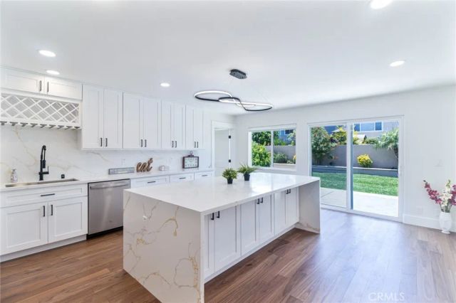 4122 Loma, Irvine, CA 92604