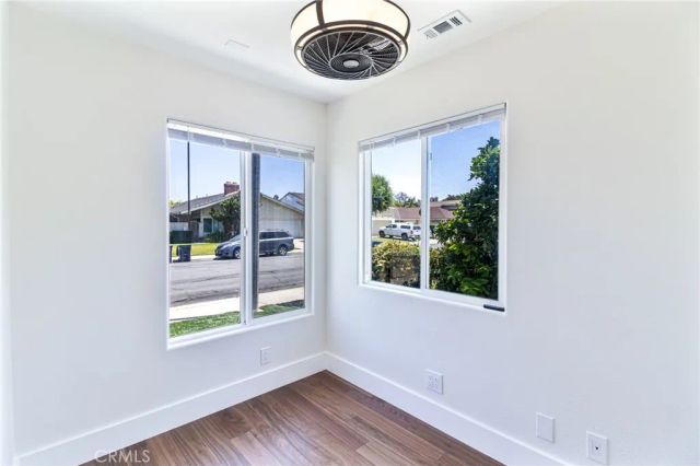 4122 Loma, Irvine, CA 92604