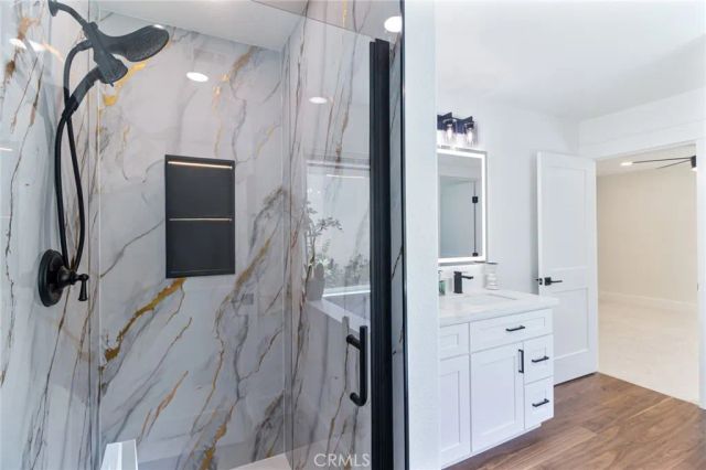 4122 Loma, Irvine, CA 92604