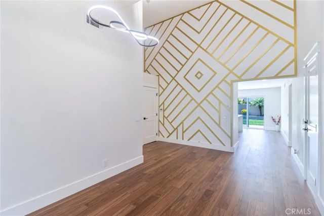 4122 Loma, Irvine, CA 92604