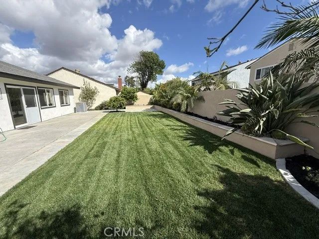 4122 Loma, Irvine, CA 92604