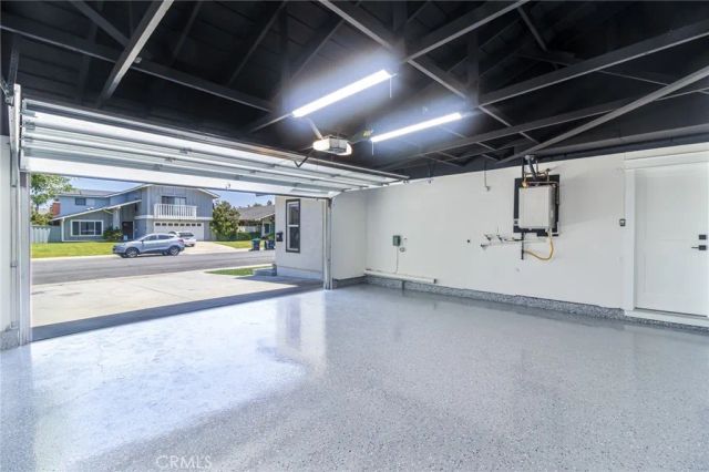 4122 Loma, Irvine, CA 92604