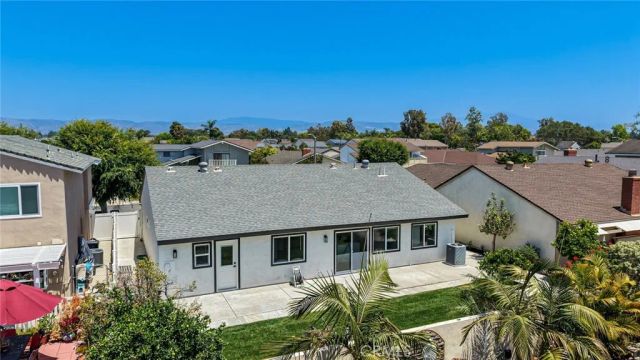 4122 Loma, Irvine, CA 92604