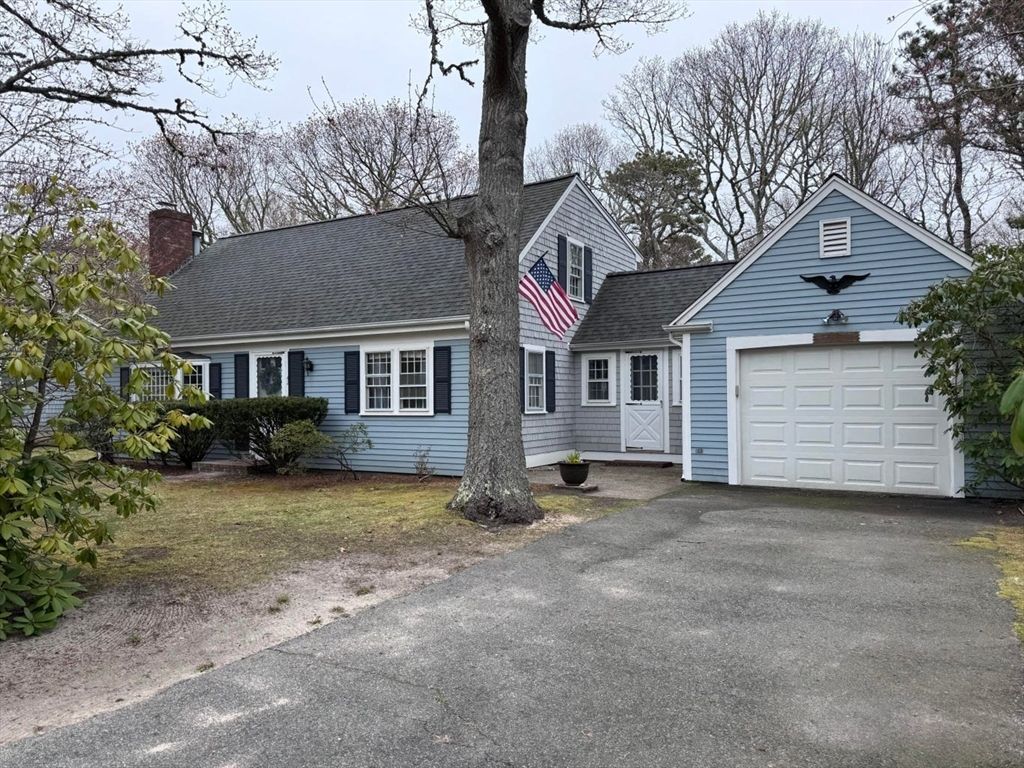 42 Diane Avenue, Yarmouth, MA 02664