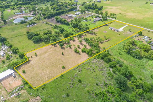 18035 Brookfield Drive, Justin, TX 76247