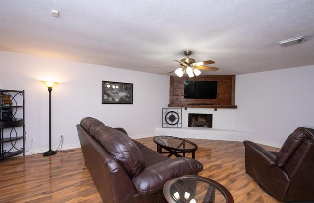 17618 Autumn Trails Lane, Houston, TX 77084