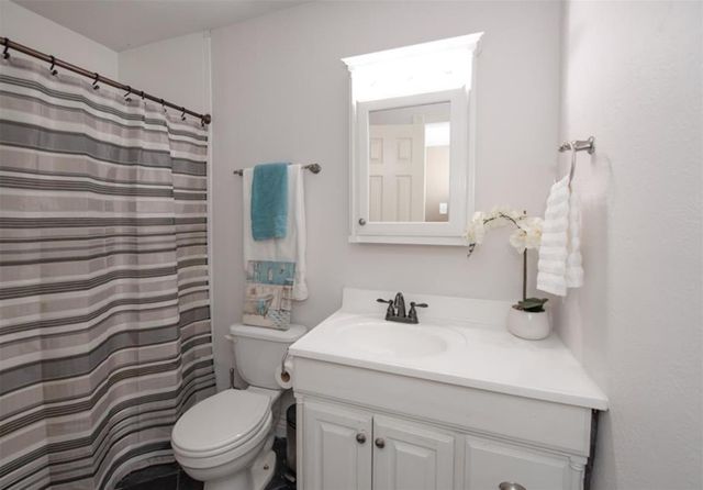 17618 Autumn Trails Lane, Houston, TX 77084