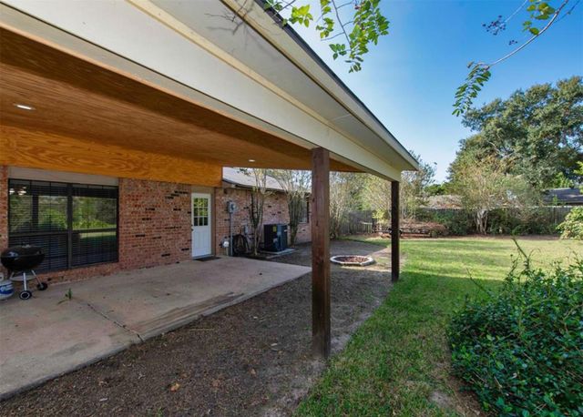 17618 Autumn Trails Lane, Houston, TX 77084