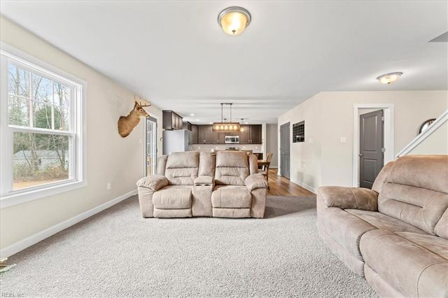 1463 Tutelo RD, Quinton, VA 23141