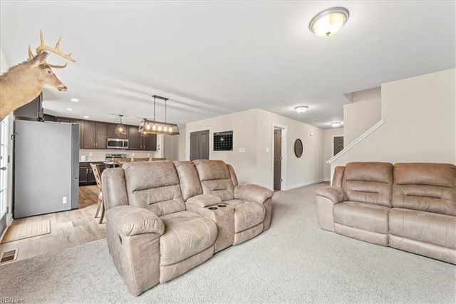 1463 Tutelo RD, Quinton, VA 23141