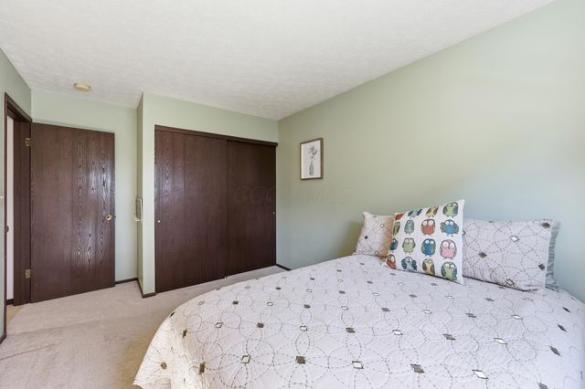 3858 Cypress Creek Drive, Columbus, OH 43228