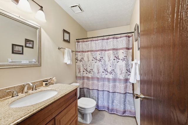 3858 Cypress Creek Drive, Columbus, OH 43228