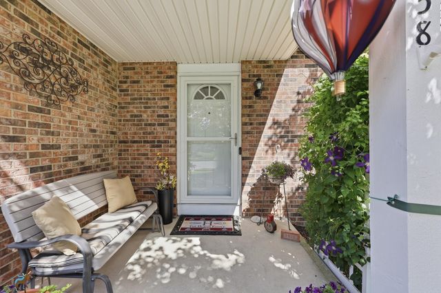3858 Cypress Creek Drive, Columbus, OH 43228