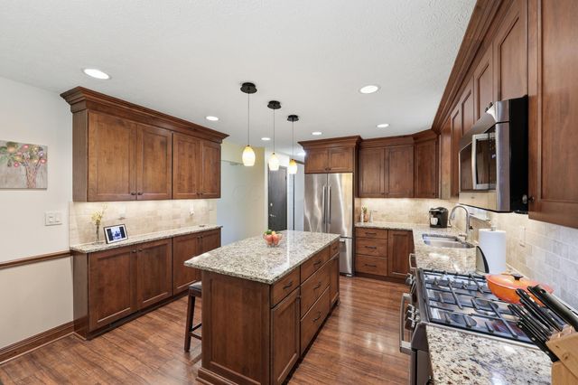 3858 Cypress Creek Drive, Columbus, OH 43228