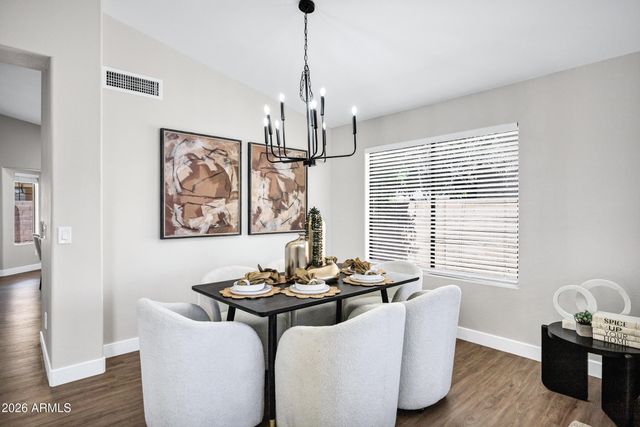 7258 E MEDINA Avenue, Mesa, AZ 85209