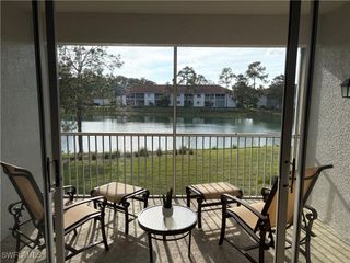 685 Luisa LN 4, Naples, FL 34104